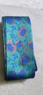 Mayil Colour Pattu Saree | Peacock Blue-Purple Silk Saree with Rich Zari Border - Image 4